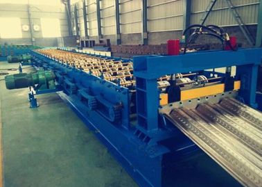 ประเทศจีน 18.5KW Corrugated Floor Deck Roll Forming Machine Easy To Installation ผู้ผลิต